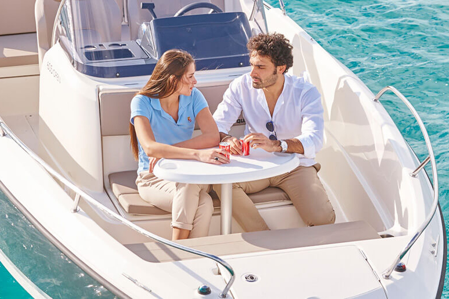QUICKSILVER ACTIV 605 OPEN