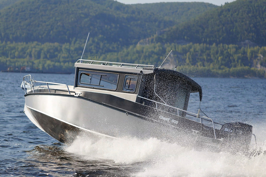 Swift Chaser 800