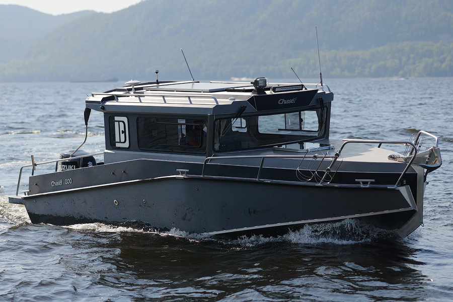 Swift Chaser 800