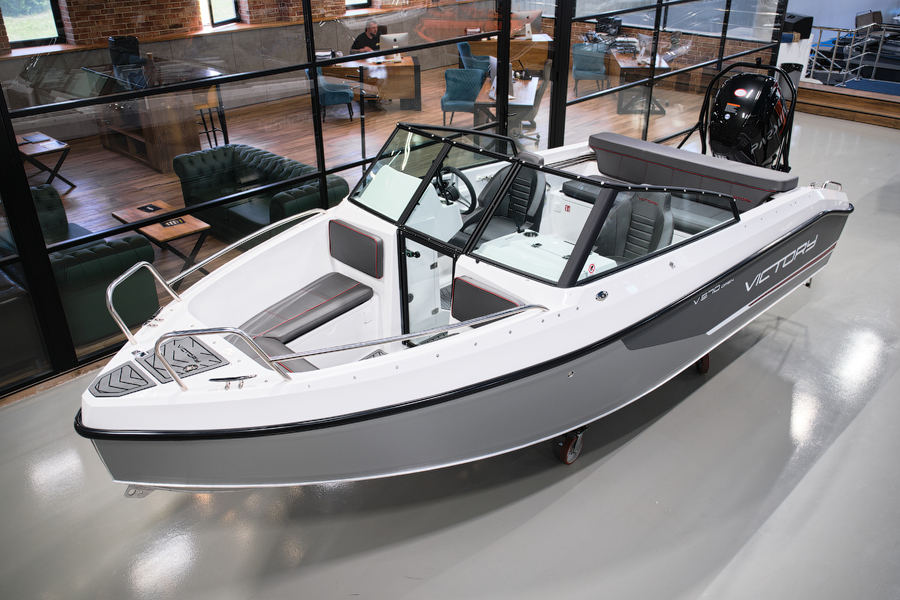 Victory 570 Open