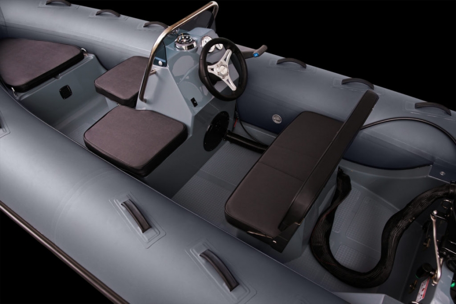 Лодка BRIG Falcon F420T