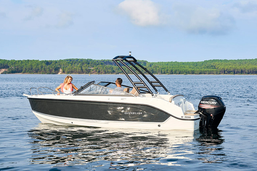 QUICKSILVER ACTIV 605 BOWRIDER