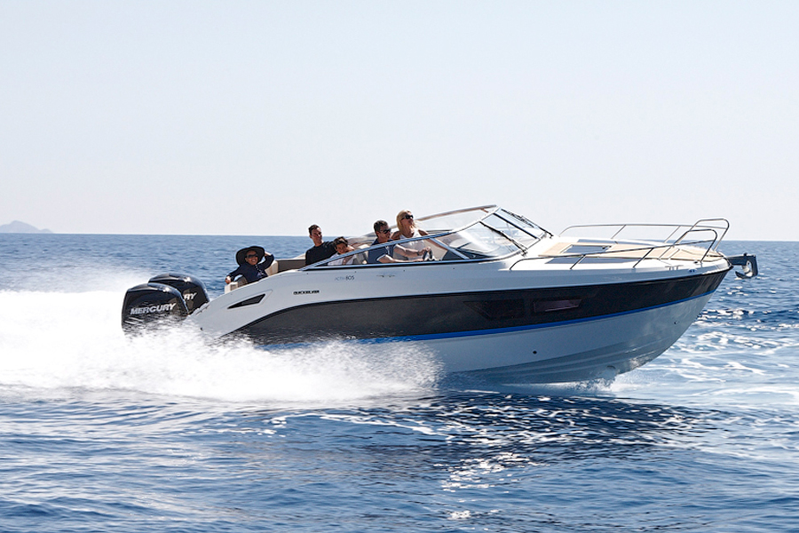 QUICKSILVER ACTIV 805 CRUISER