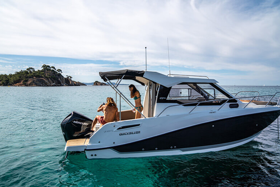 QUICKSILVER ACTIV 675 WEEKEND