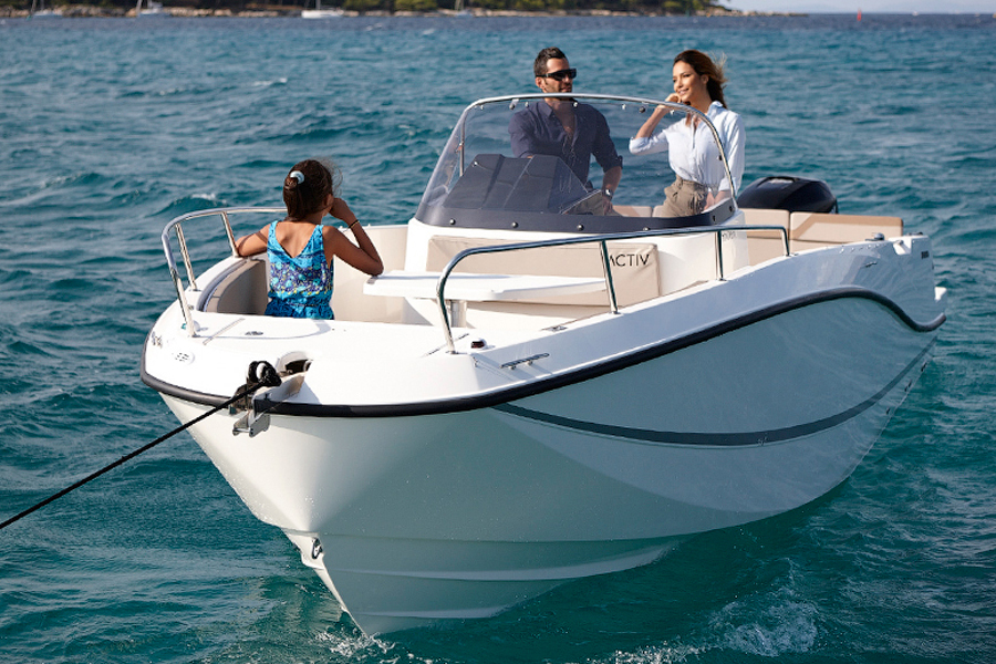 QUICKSILVER ACTIV 755 OPEN