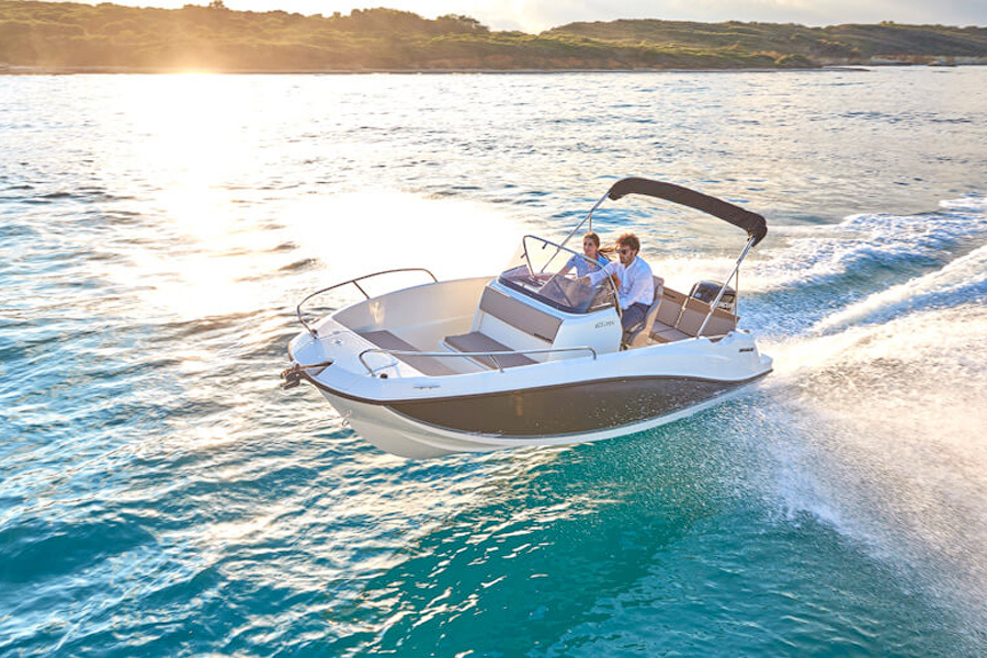 QUICKSILVER ACTIV 605 OPEN