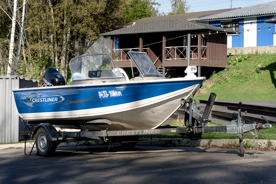 CRESTLINER SUPER HAWK 1700 (2011 г.в.) + SUZUKI DF 140