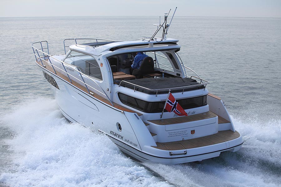 Моторная яхта Marex 320 Aft Cabin Cruiser