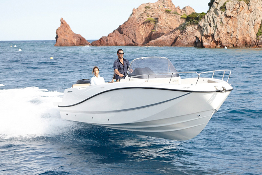 QUICKSILVER ACTIV 755 OPEN