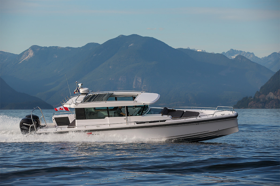 Axopar 37 Cabin