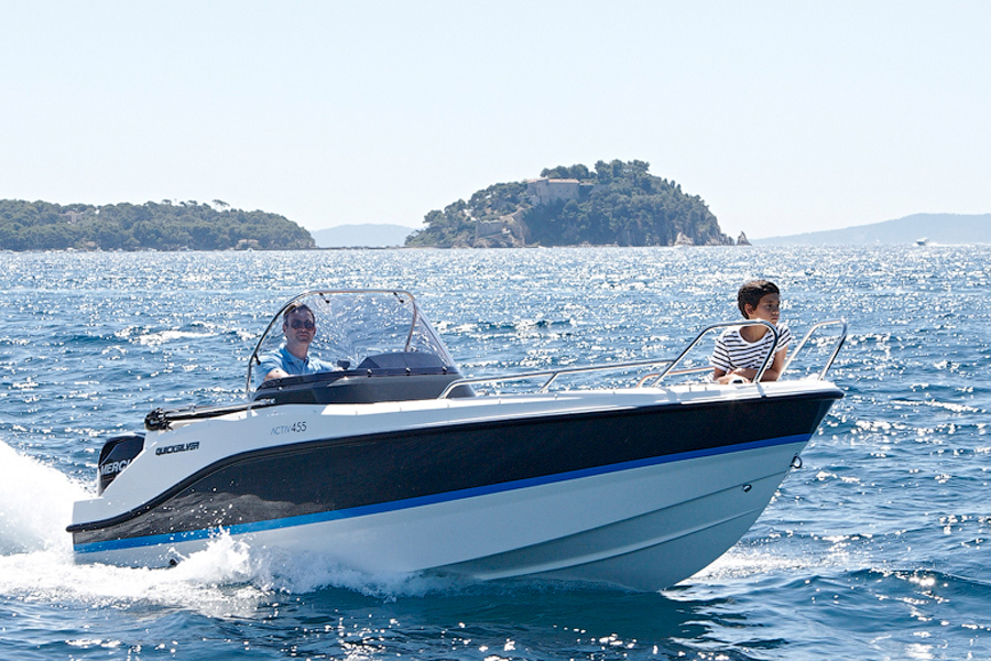 QUICKSILVER ACTIV 455 OPEN