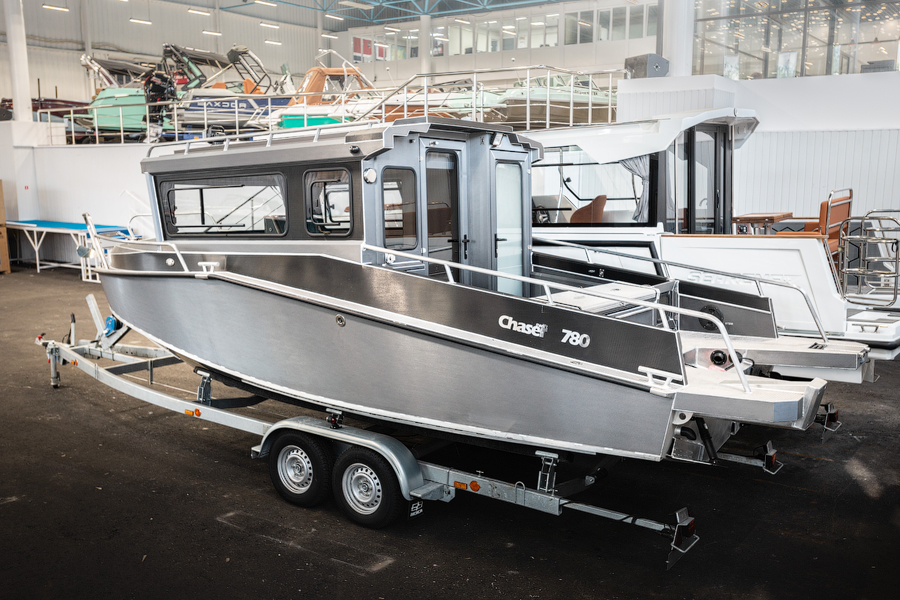 Swift Chaser 780