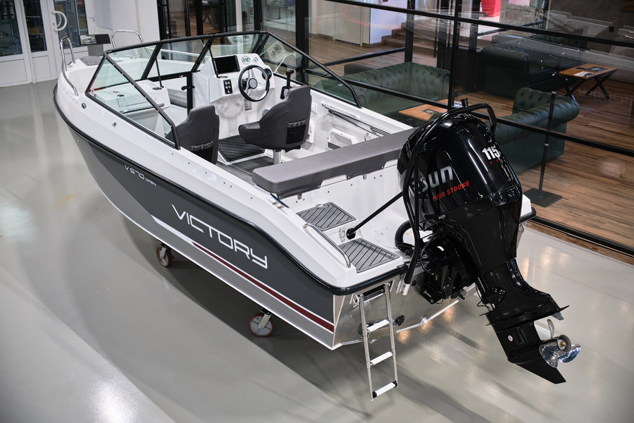 Victory 570 Open