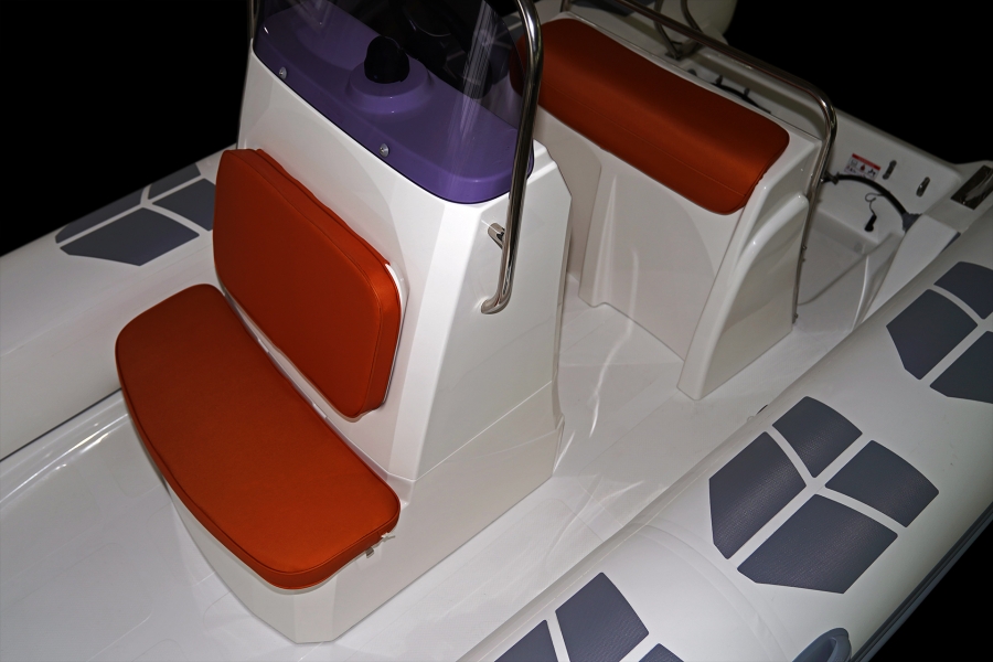 Лодка BRIG Falcon F570L