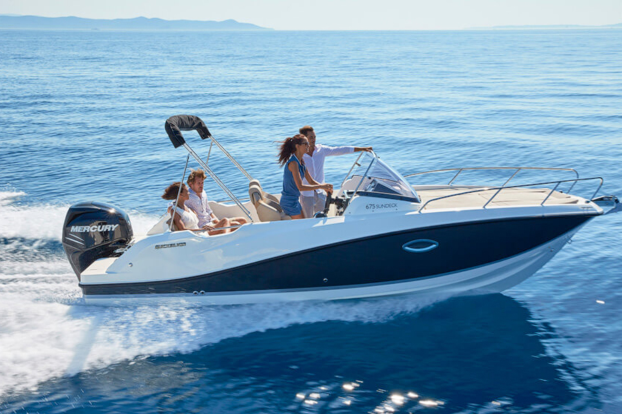 QUICKSILVER ACTIV 675 SUNDECK