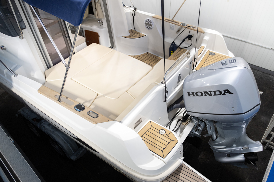 Beneteau Antares 7.80  (2013г)