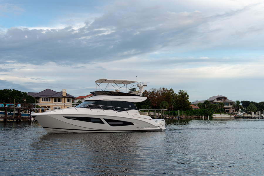 Regal 42 FXO