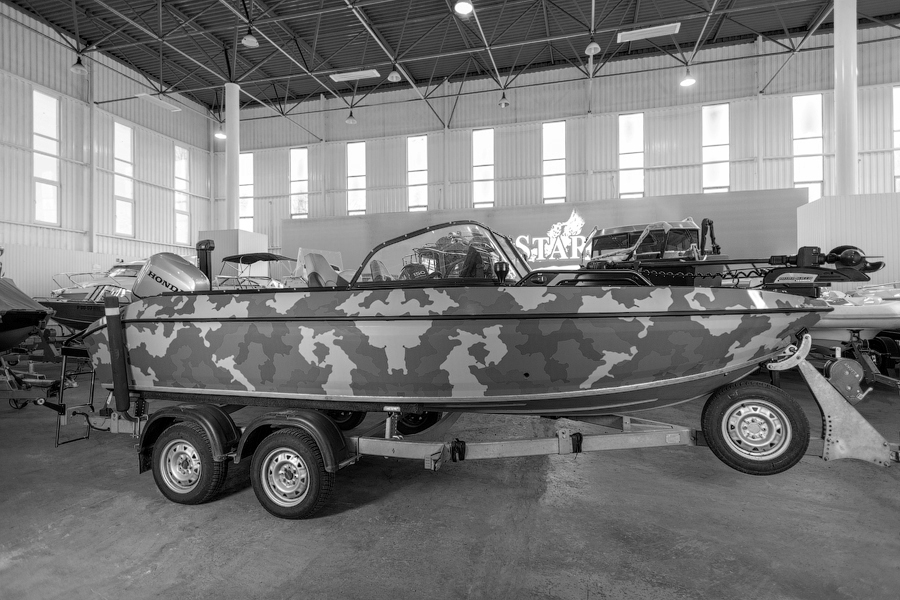 Volzhanka 53 Legend Fish с мотором Honda 90