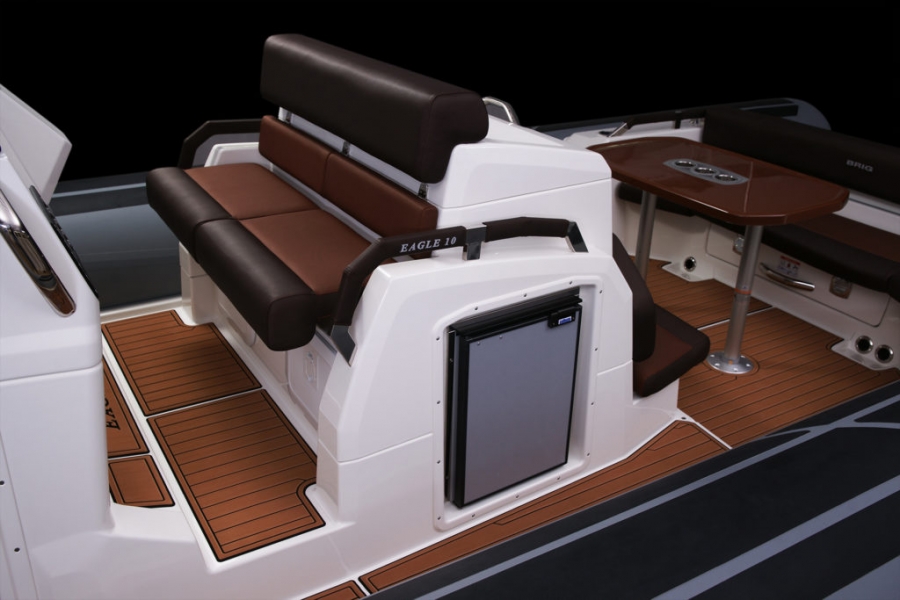 Лодка BRIG Eagle E10