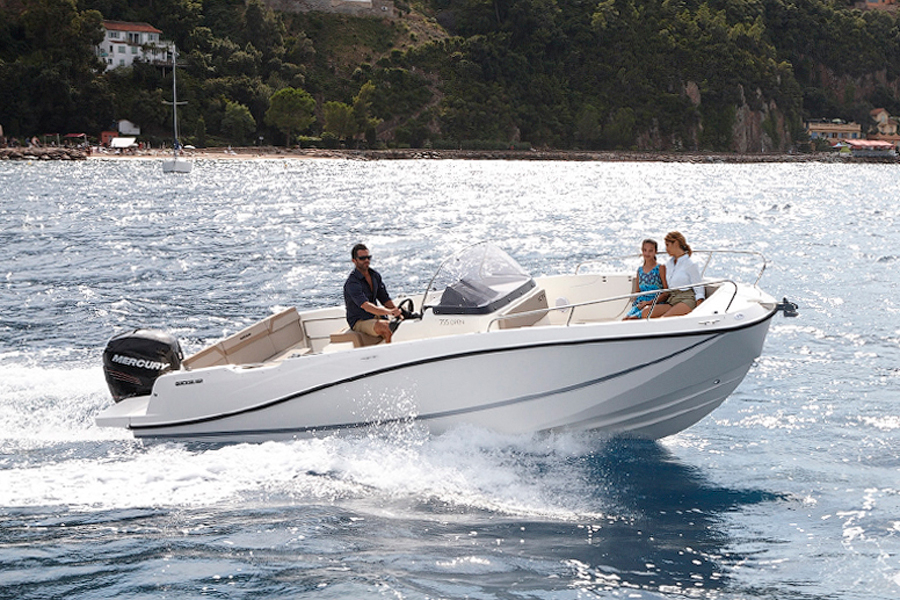 QUICKSILVER ACTIV 755 OPEN