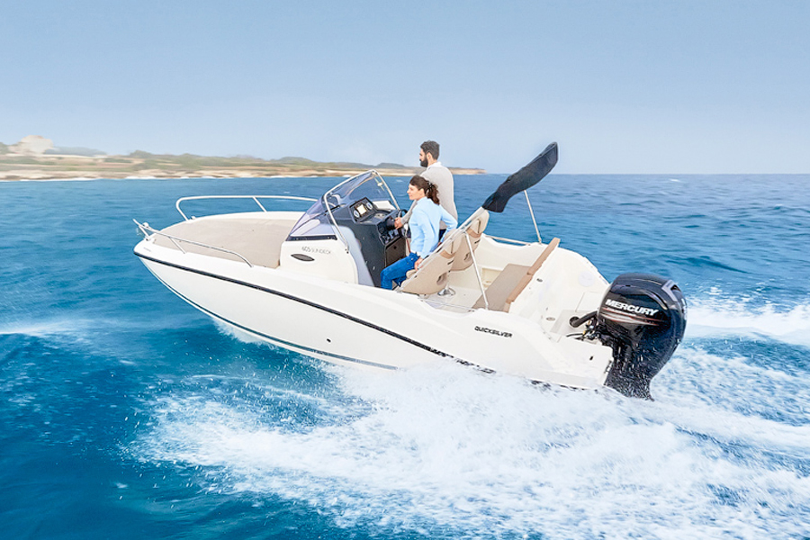 QUICKSILVER ACTIV 605 SUNDECK