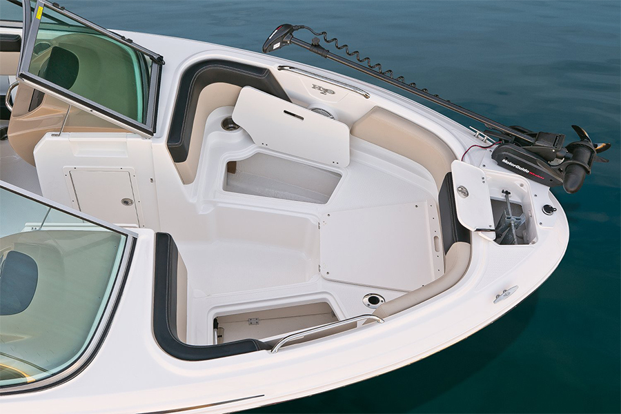 Chaparral 21 SSI OB Ski & Fish