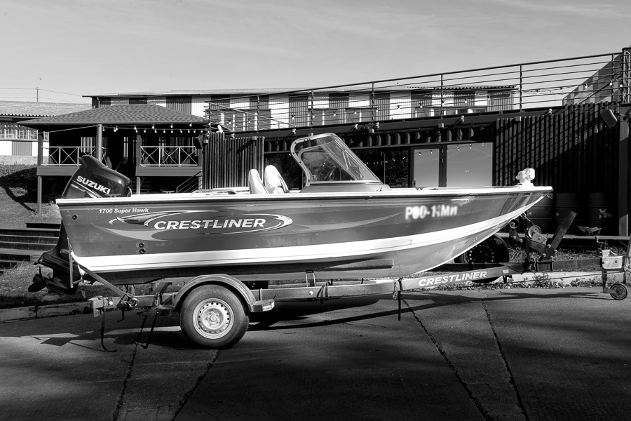 CRESTLINER SUPER HAWK 1700 (2011 г.в.) + SUZUKI DF 140