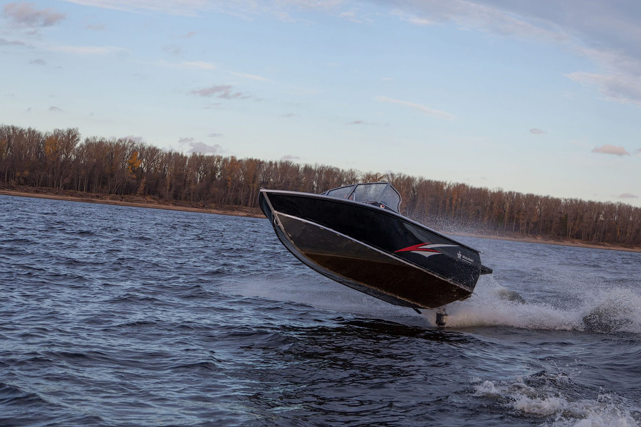 RealCraft 470 Fish