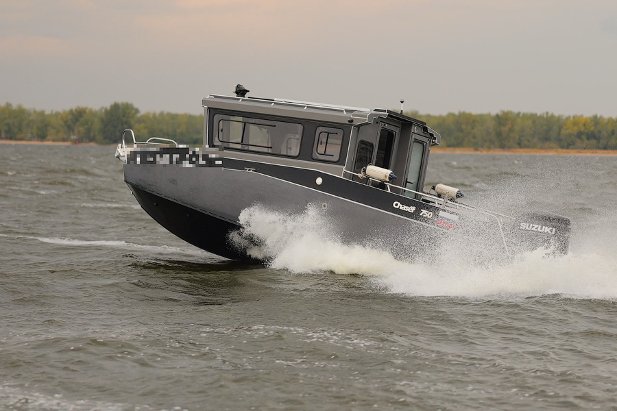Swift Chaser 750