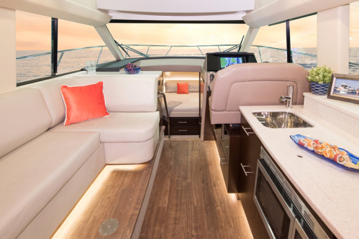 Regal 42 FLY