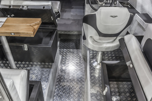 Volzhanka Voyager 800 Cabin