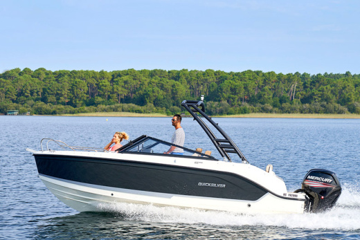 QUICKSILVER ACTIV 605 BOWRIDER