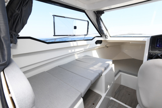 QUICKSILVER ACTIV 675 WEEKEND