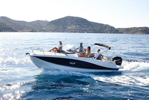 QUICKSILVER ACTIV 755 SUNDECK