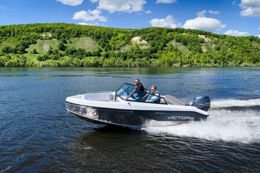Victory 570 Open
