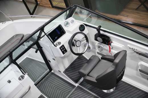 Victory 570 Open