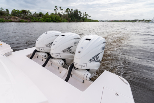 Regal 42 FXO