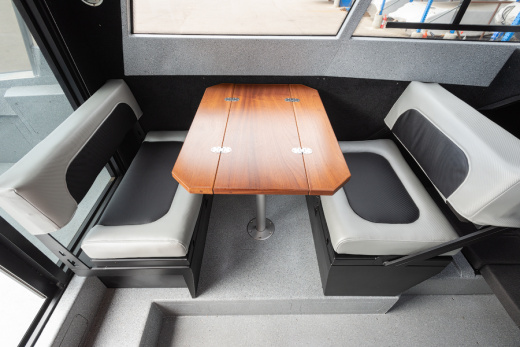 Volzhanka Voyager 700 CABIN