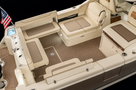 Chris-Craft Calypso 32