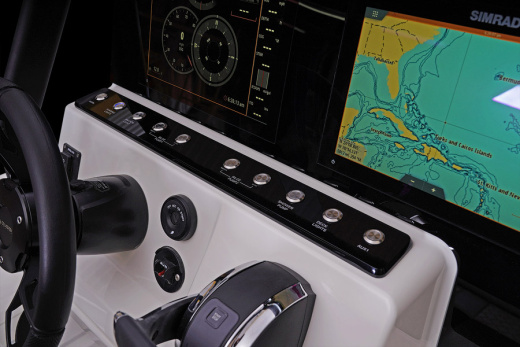 Лодка BRIG Navigator 24