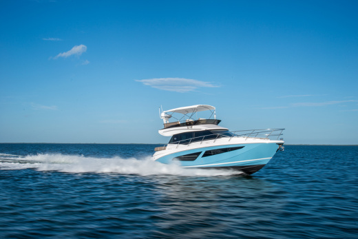 Regal 42 FLY