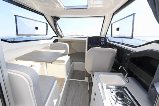 QUICKSILVER ACTIV 675 WEEKEND