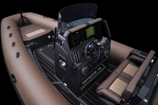 Лодка BRIG Navigator 26