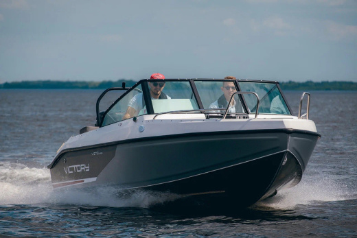 Victory 570 Open