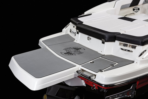 Chaparral 23 Surf
