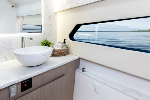 Regal 42 FXO