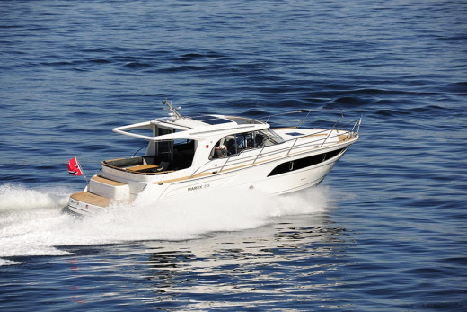 Моторная яхта Marex 375