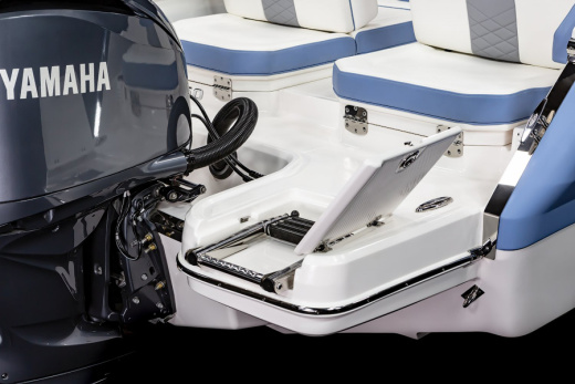 Chaparral 250 OSX