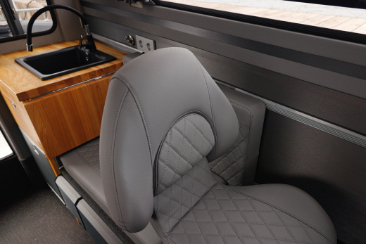 Swift Chaser 750