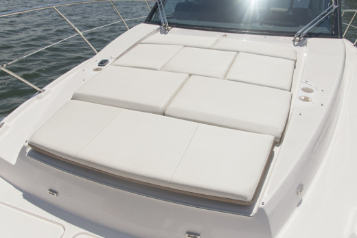 Regal 42 FLY